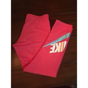Nike Crop Leggings. Size S. Like New!